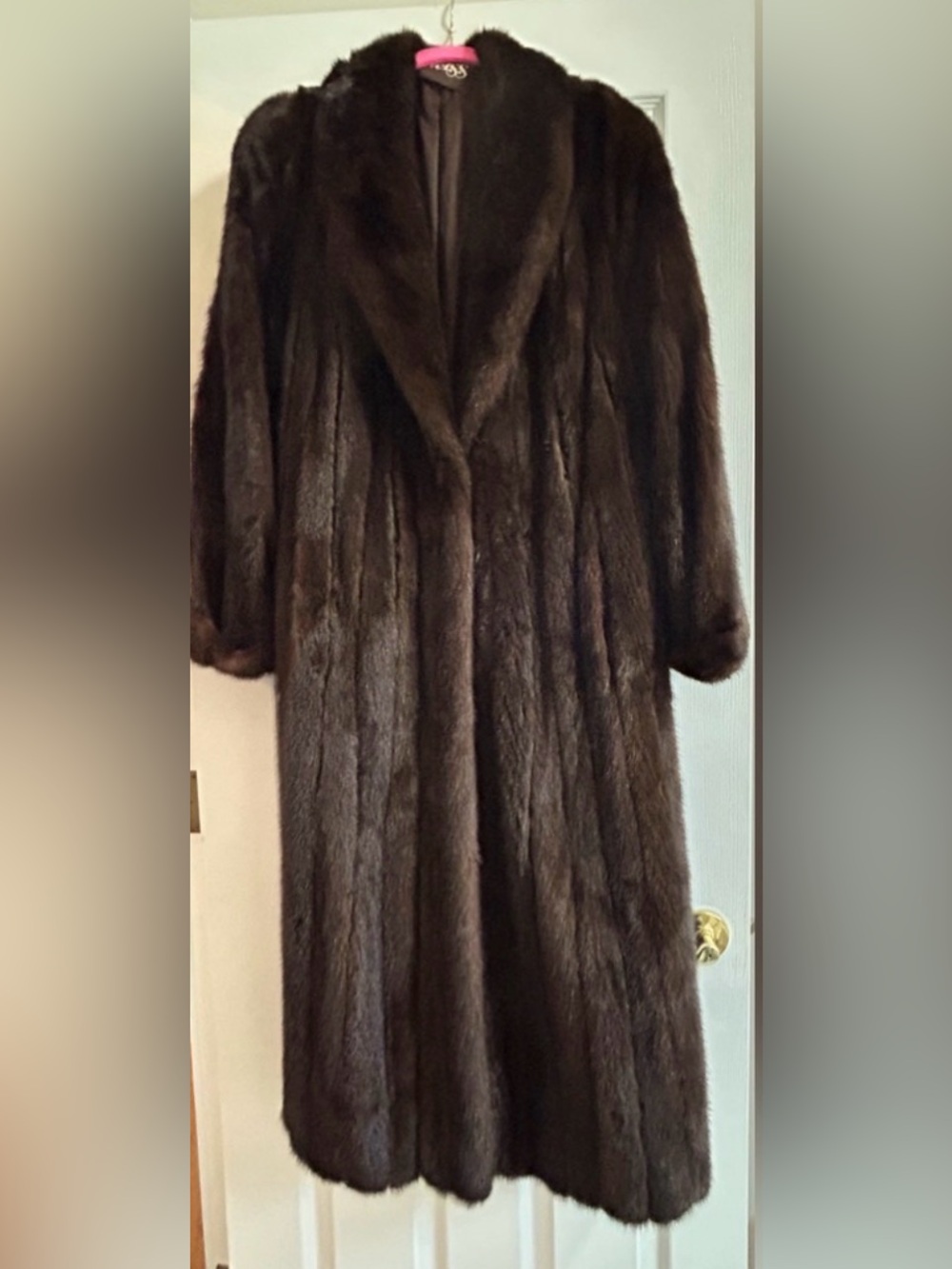 Luxurious Dark Brown Full-Length  MINK Fur Coat Famous Weiss Furs